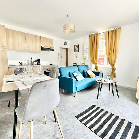 Le Cuivre Proche De La Gare Apartment ลิมอจส์ ภายนอก รูปภาพ
